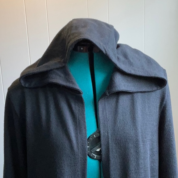 Bluenotes long black Cardigan with pockets - Picture 2 of 6